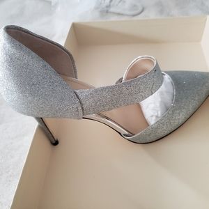 Vince Camuto Oya heels